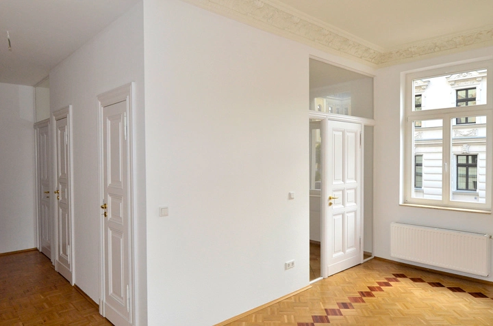 Adolf-von-Harnack-Straße 20, Dachgeschoss
